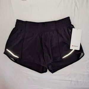 Lululemon Hotty Hot HR Short 2.5" Lined
